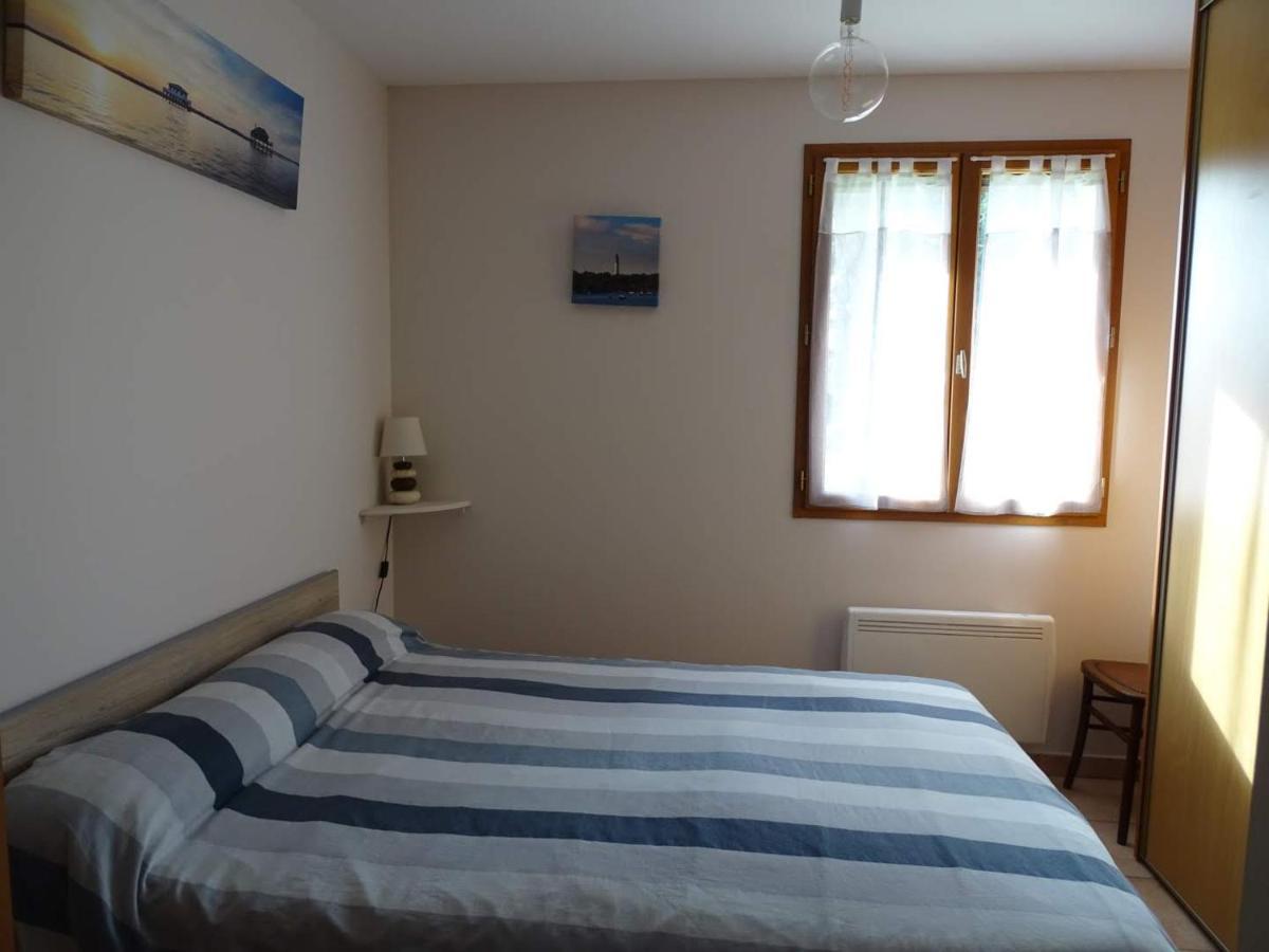 Gite Les Garbails Le Barp Kültér fotó
